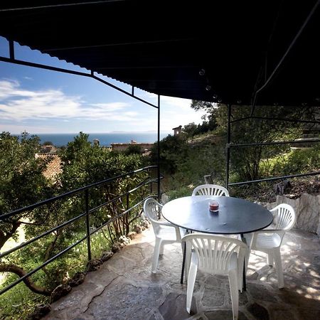 Petite Maison De Vacance Vue Mer Le Lavandou Ngoại thất bức ảnh